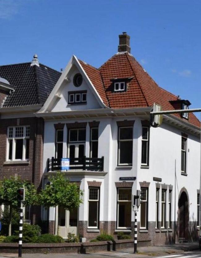 Romantische Stad Suite "Alora", Met Prive Parkeerplaats Alkmaar Exteriör bild